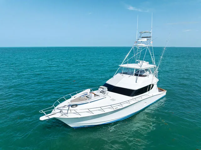 Slide: The Image of Hatteras 68 Convertible 2006 - 78