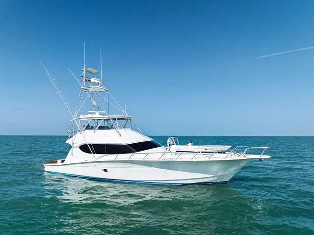 Slide: The Image of Hatteras 68 Convertible 2006 - 83