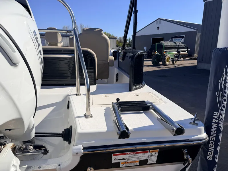 Slide: The Image of Hurricane Fun Deck 198 boat with Suzuki engine, 2021 model. - 43