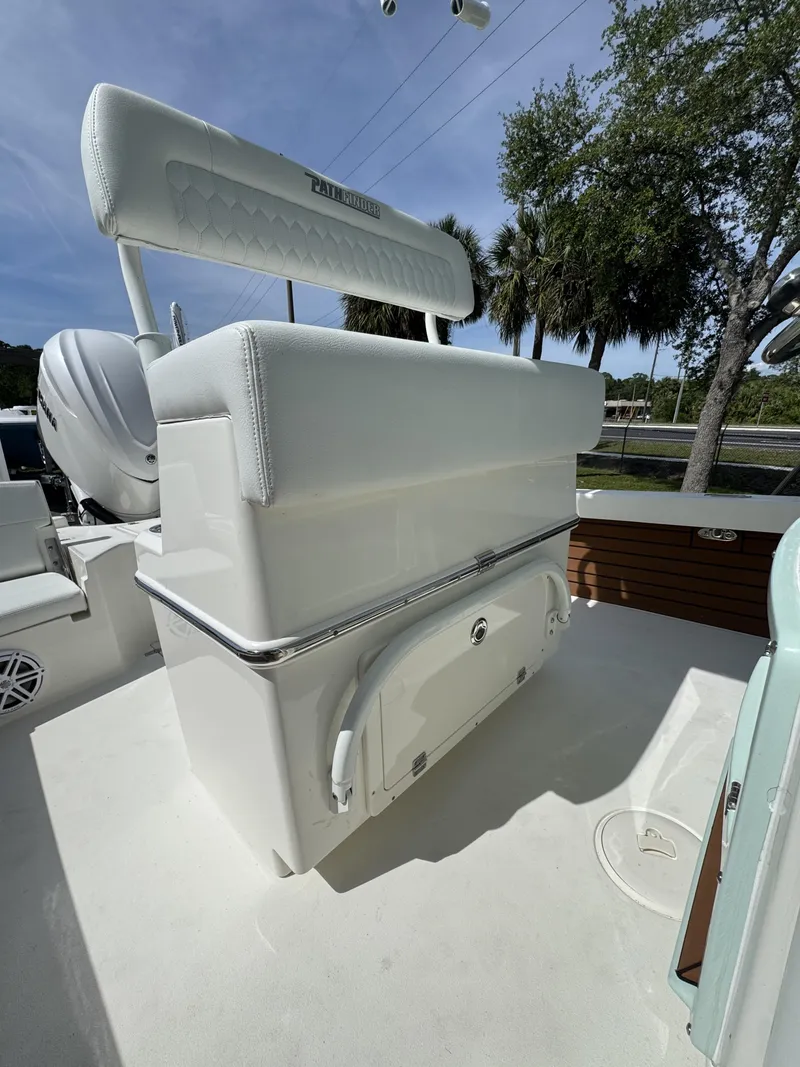 Slide: The Image of Pathfinder 2500 Hybrid 2026 boat seat with storage compartment. - 36
