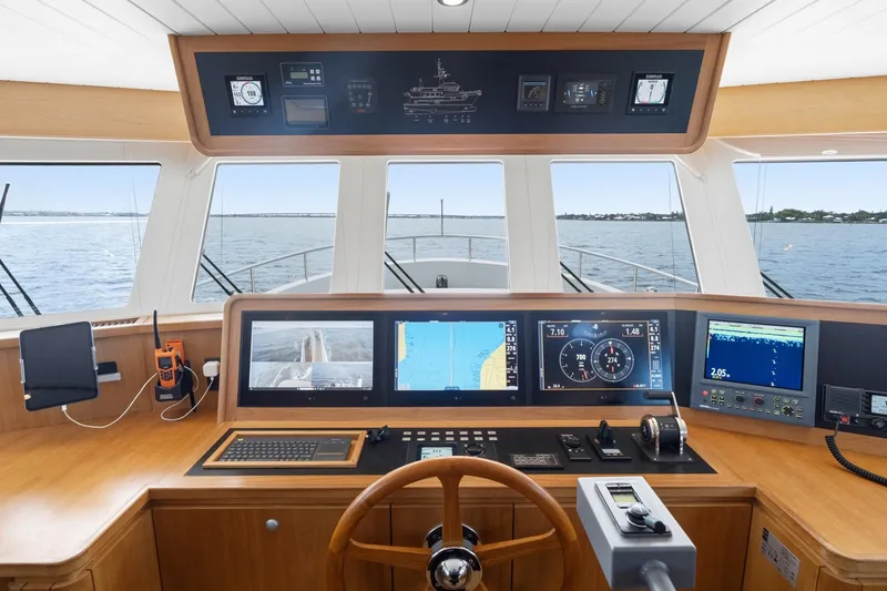 Slide: The Image of Bridge of 2022 Alm Trawler Delfino 64 with advanced navigation systems. - 36