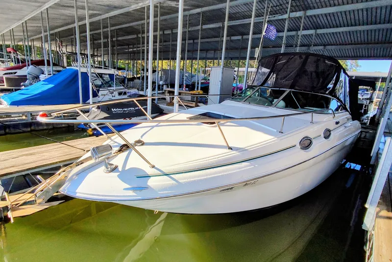 Slide: The Image of Sea Ray Sundancer 260 2001 - 1