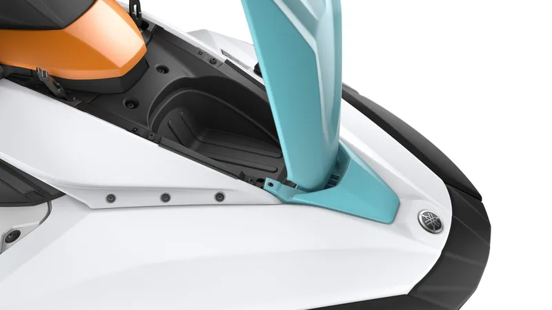 Slide: The Image of 2026 Yamaha Jetblaster LTD with open storage compartment. - 6
