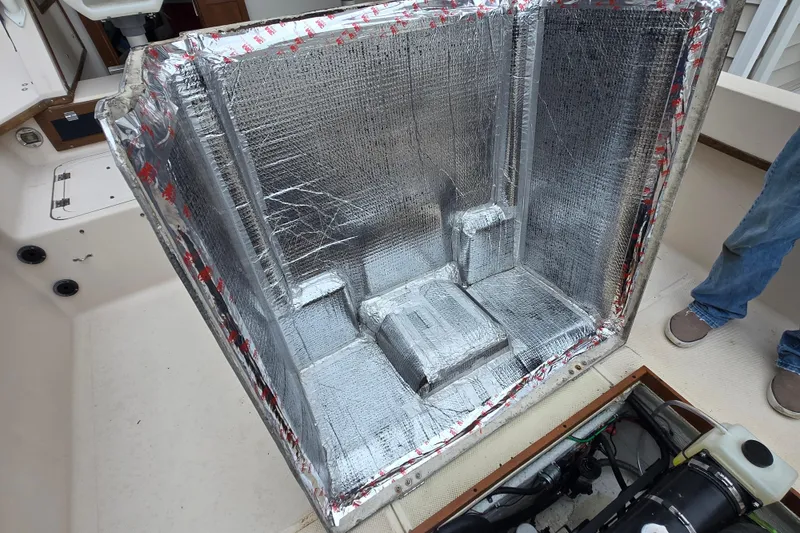 Slide: The Image of Insulated engine compartment of a 1989 Sea Ox 250C boat. - 13