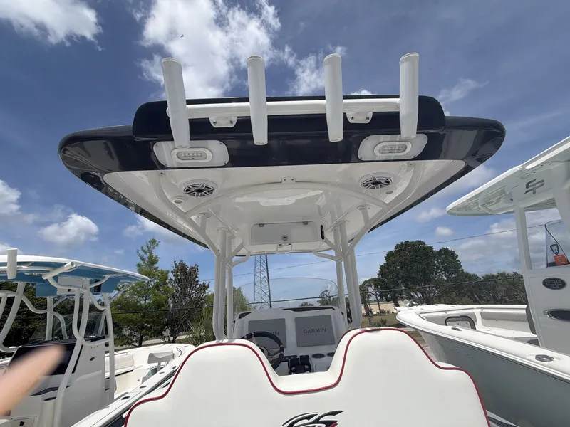 Slide: The Image of 2024 Glasstream 280 SCX boat with T-top and Garmin equipment. - 13