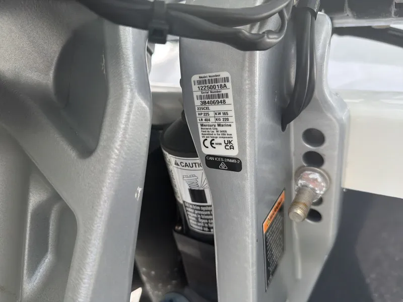 Slide: The Image of Close-up of a 2024 Glasstream 280 SCX boat detail. - 20