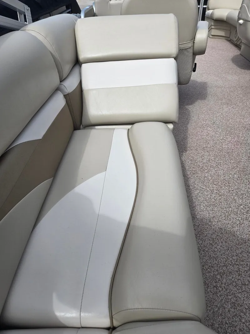Slide: The Image of Beige and white seating on a 2017 Misty Harbor 2285 boat. - 15