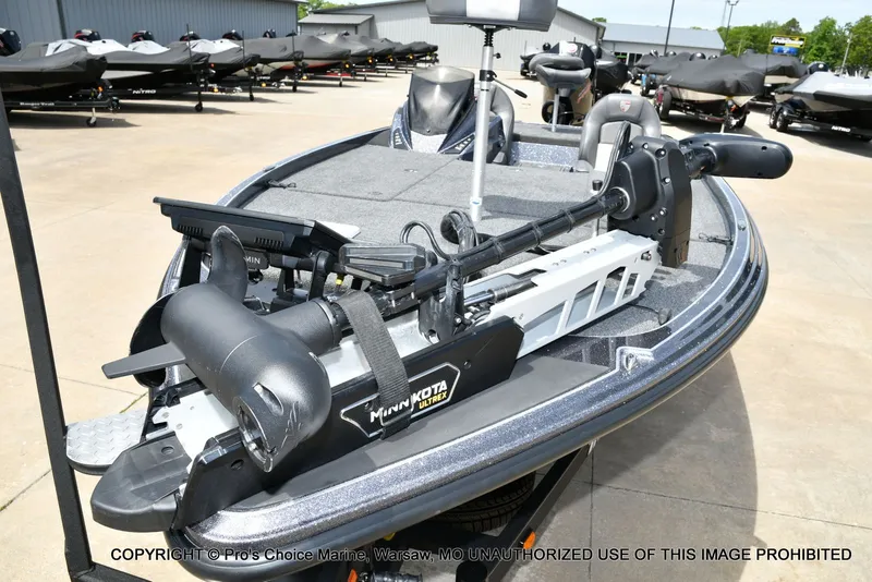 Slide: The Image of 2024 Triton 20XP Patriot with Minn Kota Ultrex motor. - 32
