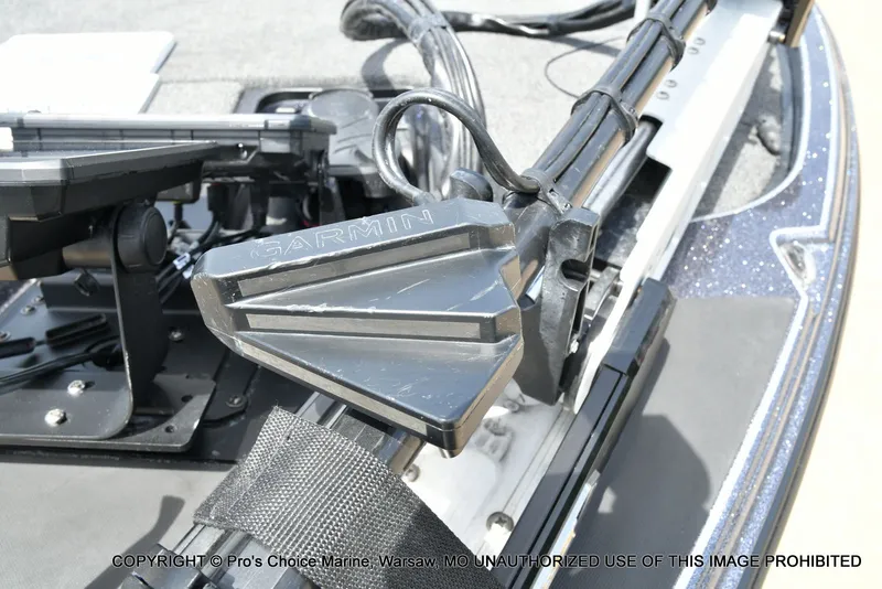 Slide: The Image of Garmin equipment on Triton 20XP Patriot boat, 2024 model. - 33