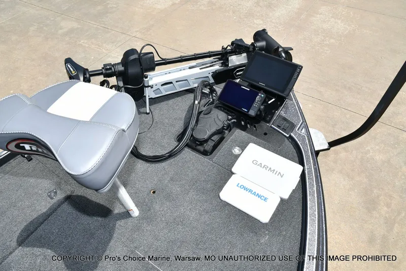Slide: The Image of Triton 20XP Patriot 2024 - 53