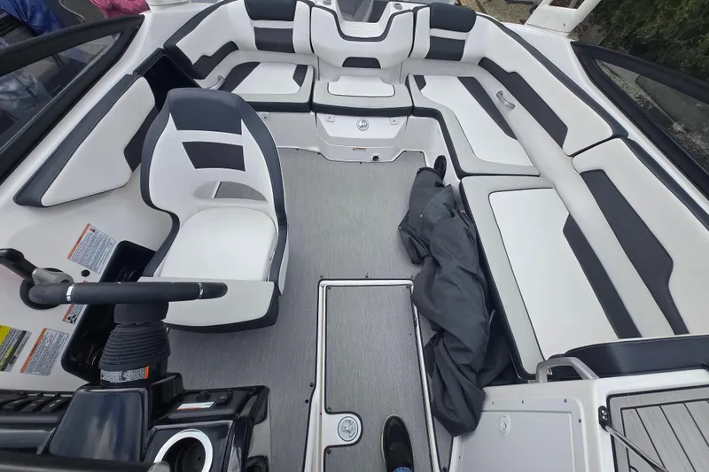 Slide: The Image of 2021 Yamaha Boats AR195 interior with sleek seating and modern design. - 6