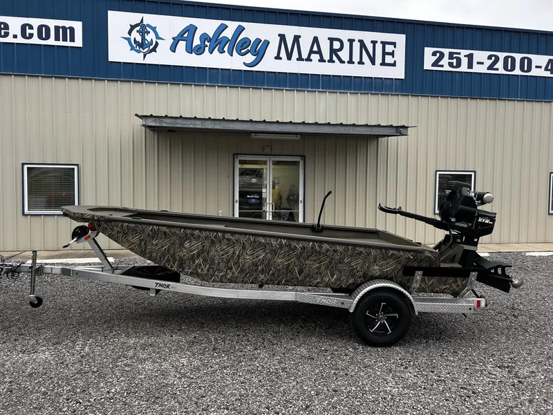 The Image of Thor SWAMP HAMMER 1754 boat 2026 at Ashley Marine. - 1