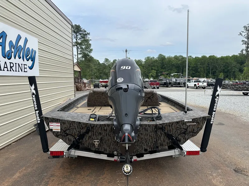 Slide: The Image of Rear view of 2026 Xpress H17 boat model at Ashley Marine. - 9