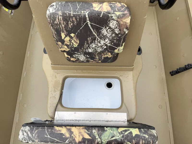 Slide: The Image of G3 GATOR TOUGH 18CC 2026 boat seat with camouflage pattern and storage. - 7