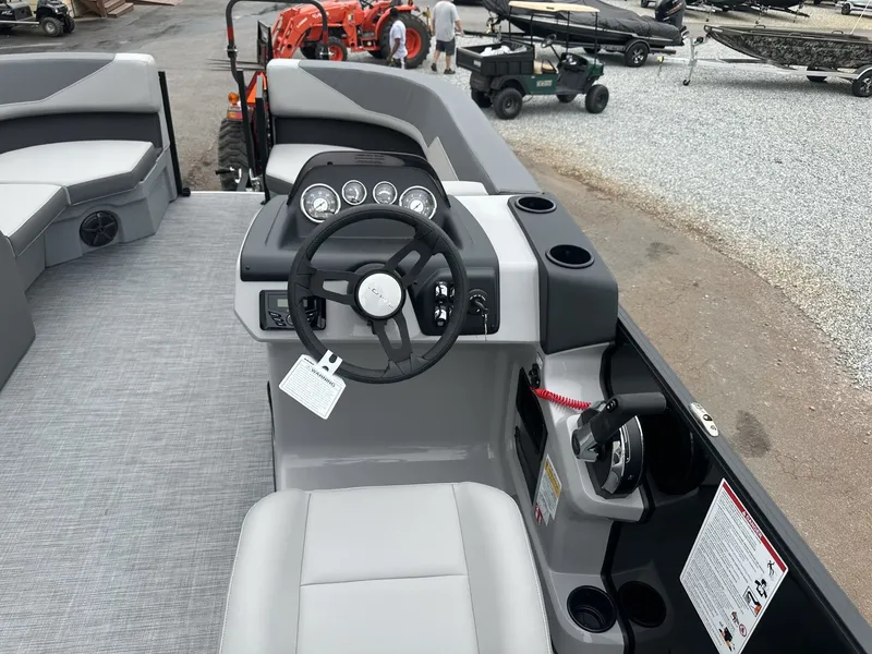 Slide: The Image of Interior view of 2026 Lowe LS Walk Thru 190 boat. - 11
