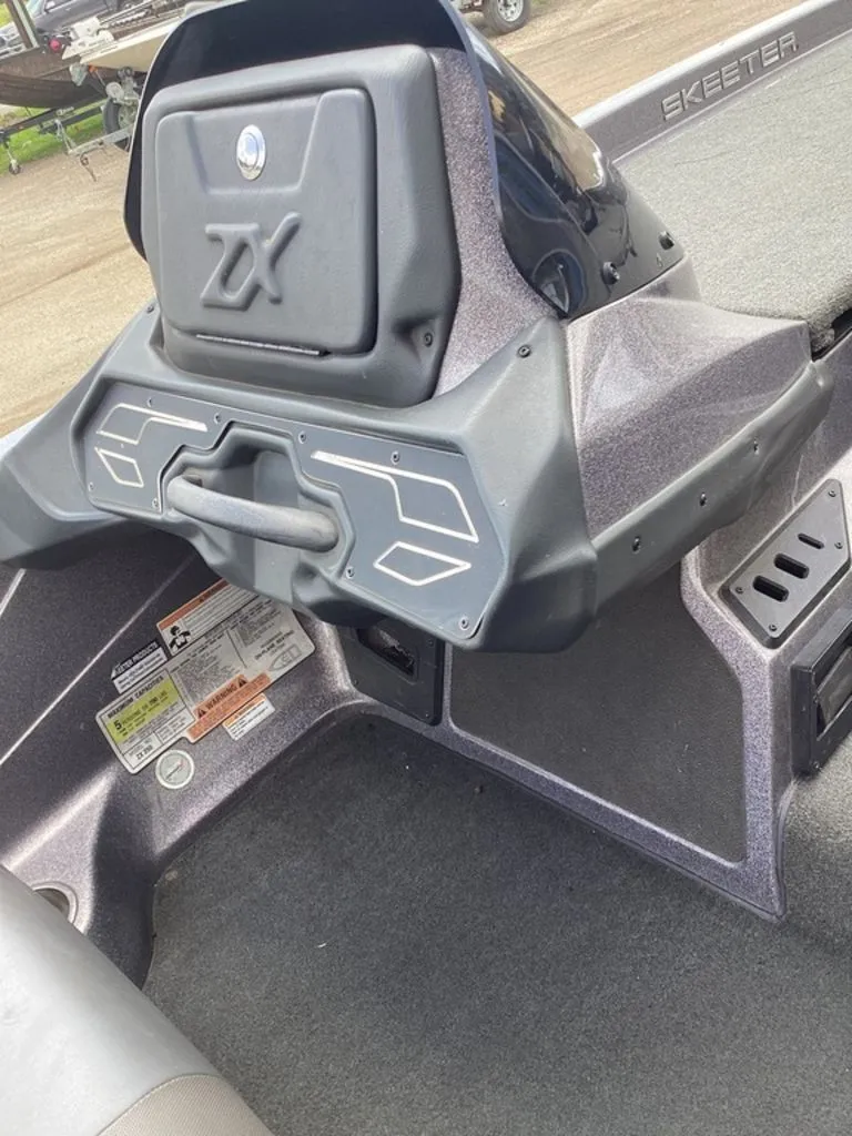 Slide: The Image of Skeeter ZX250 2017 - 69