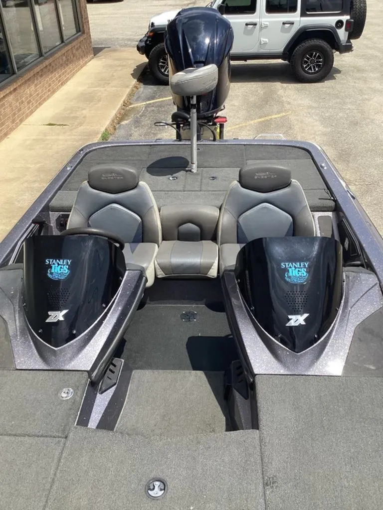 Slide: The Image of Skeeter ZX250 2017 - 83