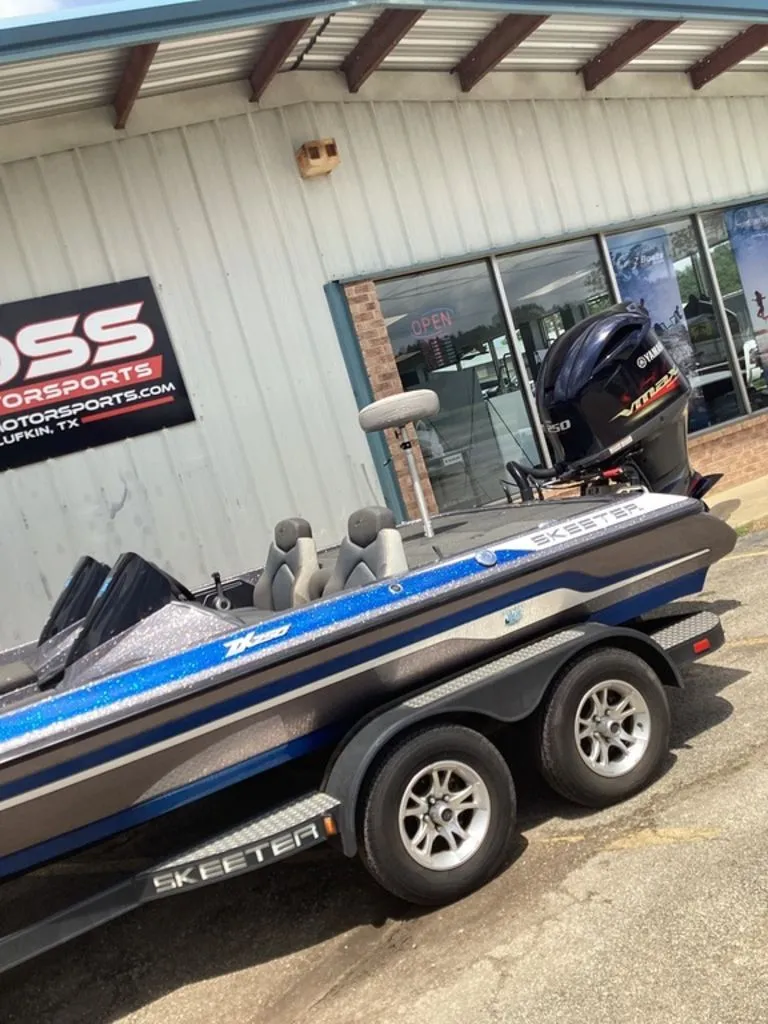 Slide: The Image of Skeeter ZX250 2017 - 86