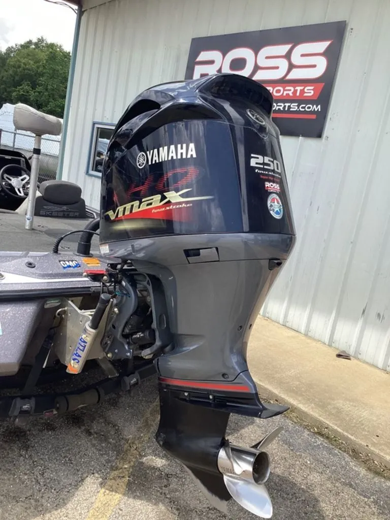 Slide: The Image of Skeeter ZX250 2017 - 87