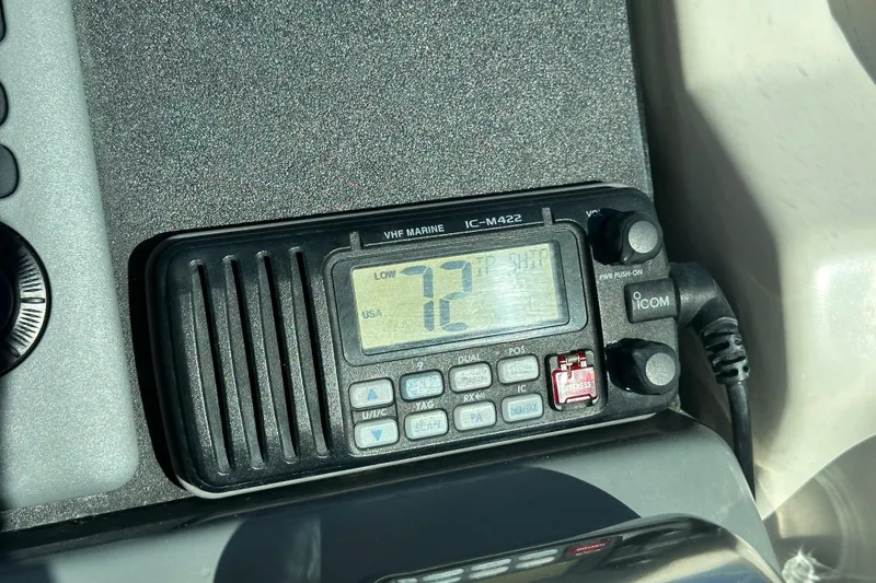 Slide: The Image of VHF marine radio IC-M422 on 1998 Tiara Yachts 2900 Coronet dashboard. - 16