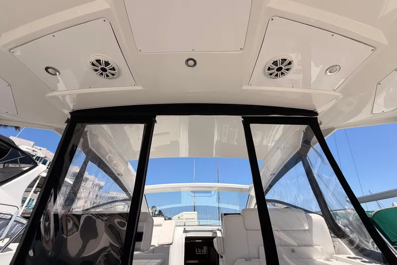 Slide: The Image of 2020 Cruisers Yachts 390 Express Coupe interior with sleek design and modern features. - 18