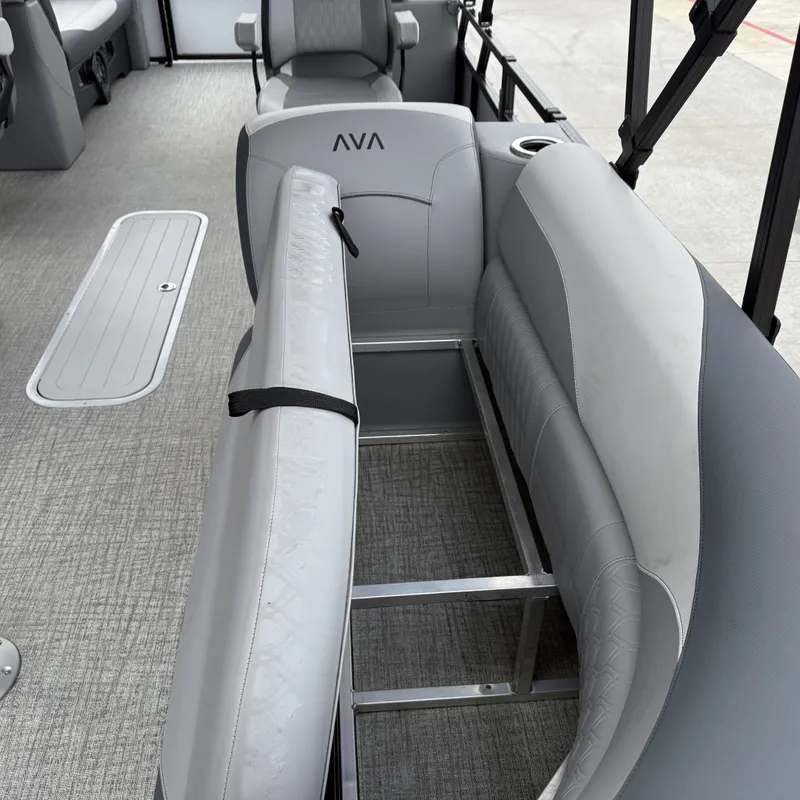 Slide: The Image of Interior of Avalon Venture 85 Quad Lounge 2025 with gray seating. - 28
