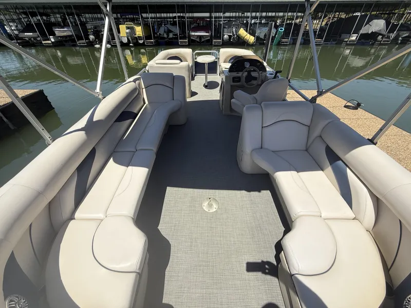 Slide: The Image of Interior of a 2016 SunChaser 8524 LR pontoon boat. - 14