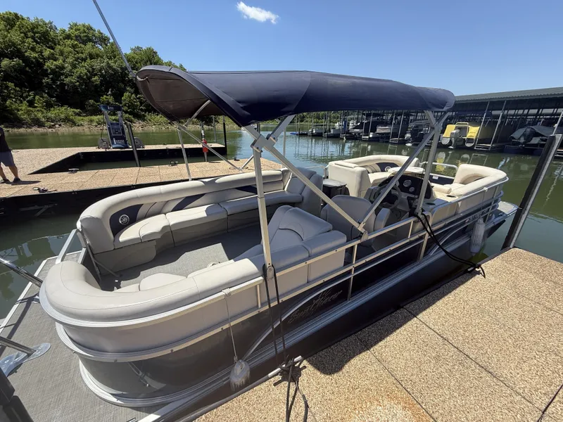Slide: The Image of 2016 SunChaser 8524 LR pontoon boat docked on a sunny day. - 3