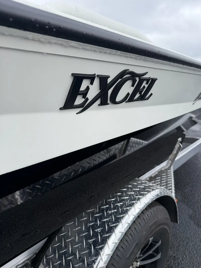 The Image of Excel 183 Tomahawk boat on trailer, model year 2026. - 1