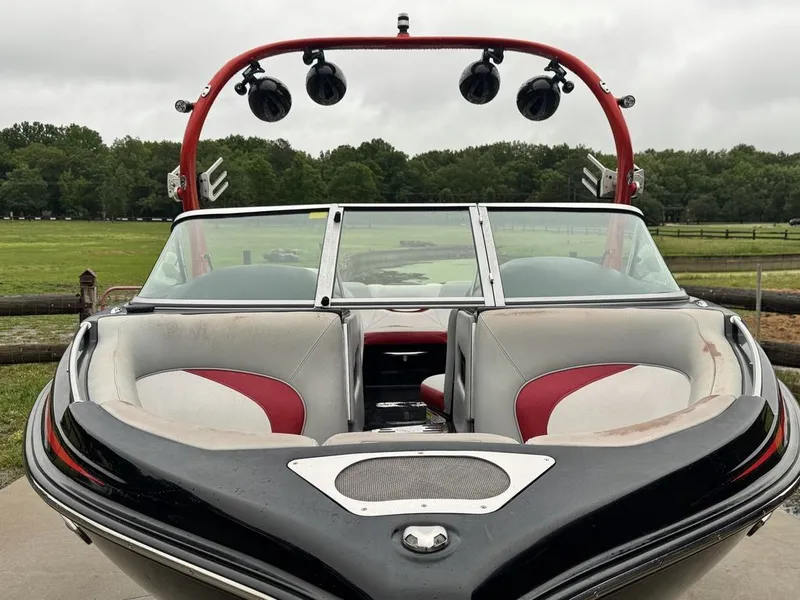 Slide: The Image of Centurion Enzo SV244 2012 - 10