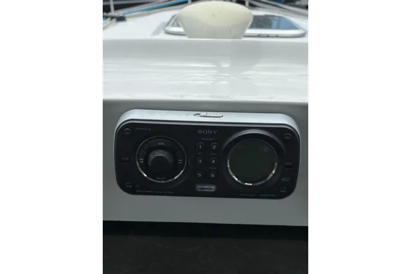 Slide: The Image of Sony marine stereo system on 2009 Hunter 41 Deck Salon yacht. - 20