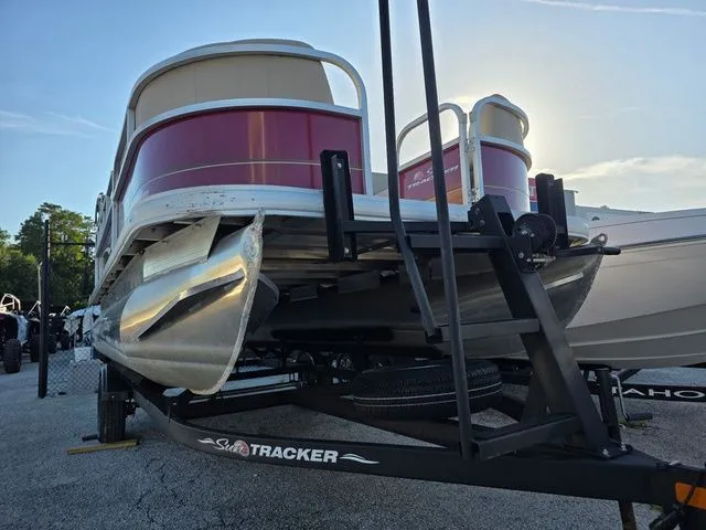 Slide: The Image of Sun Tracker Party Barge 18 2023 - 4