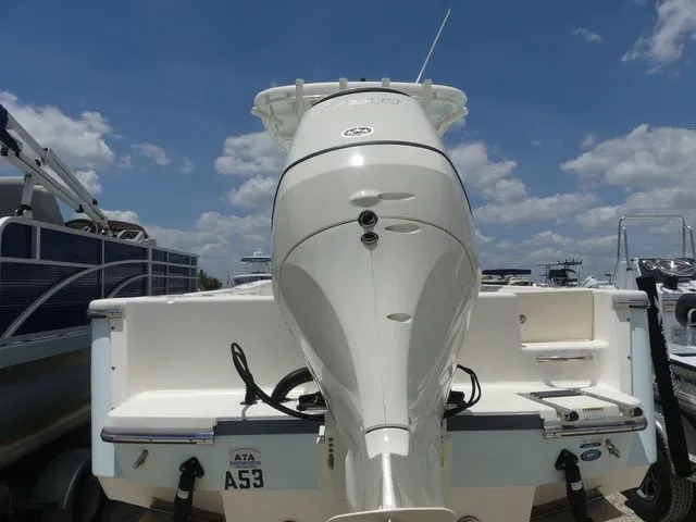 Slide: The Image of 2019 Sea Born LX24 Center Console boat, rear view. - 5