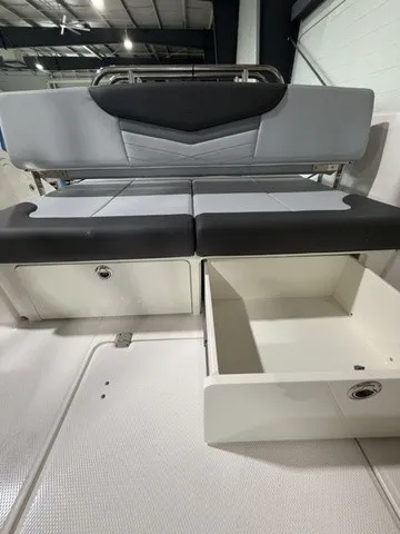 Slide: The Image of Robalo R317 Dual Console 2025 - 4