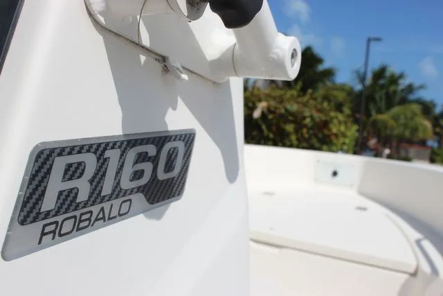 Slide: The Image of Robalo R160 Center Console 2016 - 15