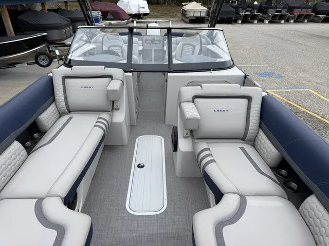 Slide: The Image of Crest Continental 250 SLC 2024 - 14