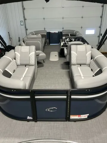 Slide: The Image of Crest CLASSIC 220 SLC 2025 - 14