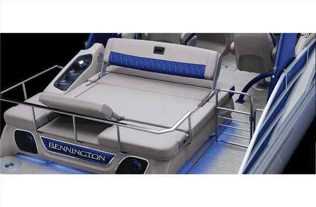 Slide: The Image of Bennington 25 Q FASTBACK 2024 - 11