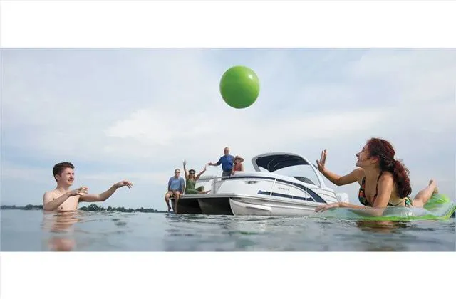 Slide: The Image of Bennington 25 Q FASTBACK 2024 - 3