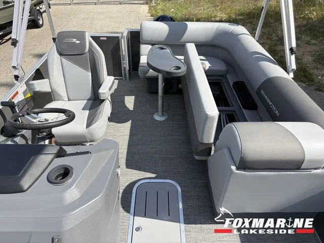 Slide: The Image of Bennington 18 S STERN FISHING 188 SVS-SPS 2024 - 7