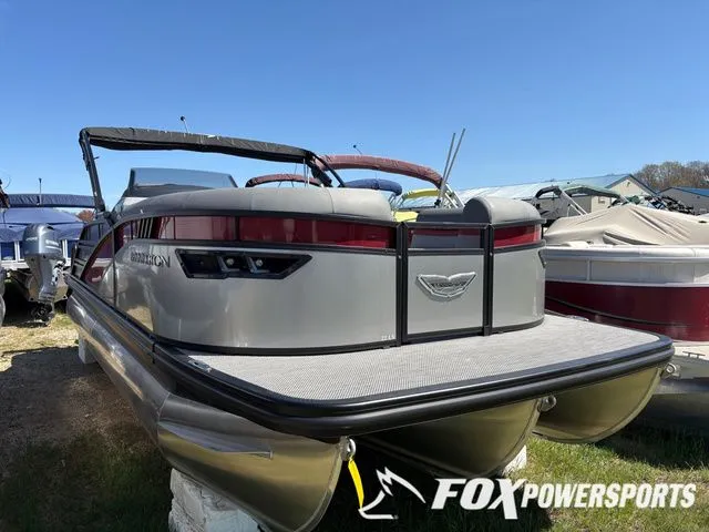 The Image of Bennington 22 LX SWINGBACK SPORT 22LXSSB 2024 - 1