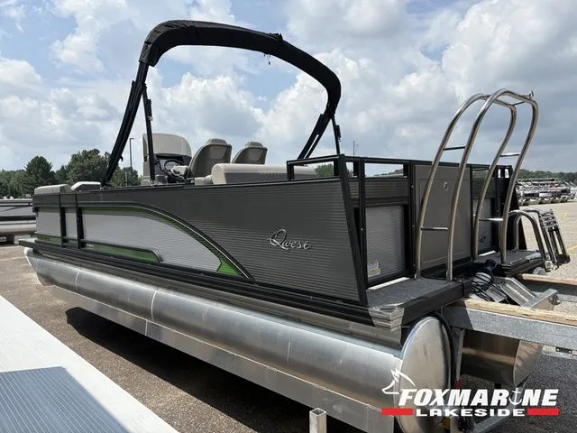 Slide: The Image of Qwest E 822 XRE CRUISE - LTZ 2024 - 3