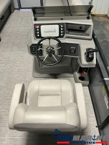 Slide: The Image of Qwest E 8522 AQ XRE CRUISE- LT 2024 - 16