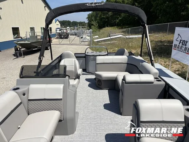Slide: The Image of Qwest E 8522 AQ XRE CRUISE- LT 2024 - 9