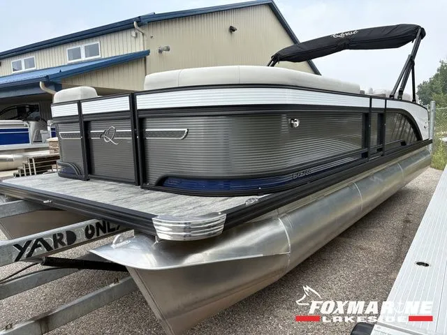 Slide: The Image of Qwest L CLASS 22 LANAI FLIP 2025 - 4