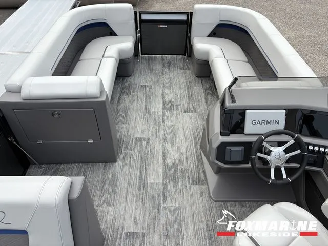 Slide: The Image of Qwest L CLASS 22 LANAI FLIP 2025 - 9