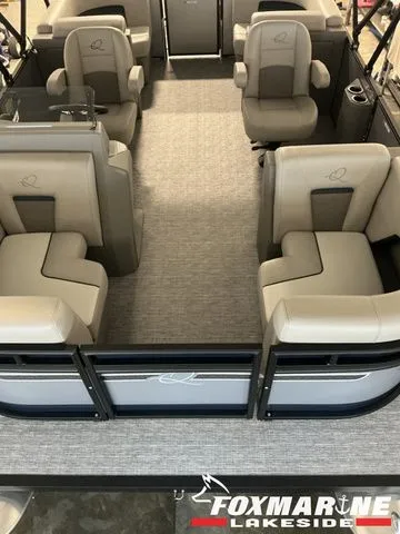 Slide: The Image of Qwest E CLASS 16 RLS 2025 - 16