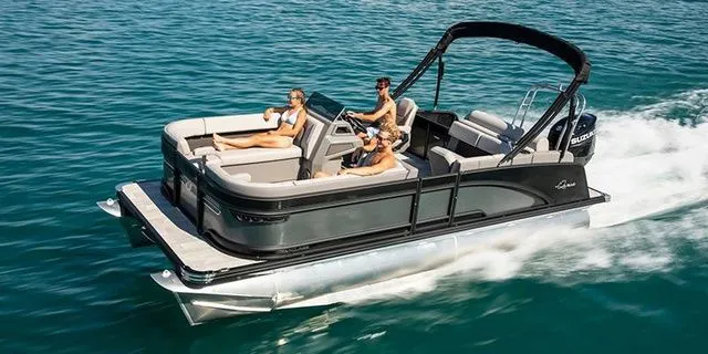 The Image of Qwest M 22 LANAI FLIP 2026 - 1