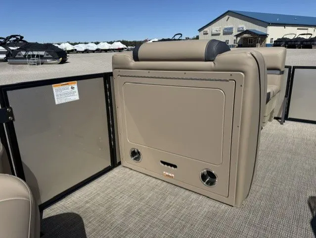 Slide: The Image of Starcraft EX 22 R 2026 - 16
