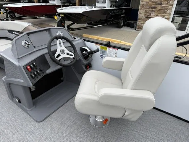 Slide: The Image of Starcraft VX 22 Q DH 2026 - 18